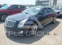 2013 Cadillac XTS photo