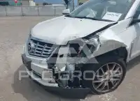 2013 Cadillac SRX фото