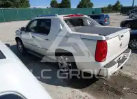 2013 Cadillac ESCALADE photo