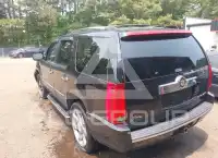 2013 Cadillac ESCALADE photo