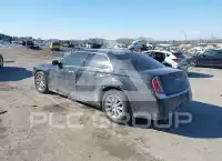 2013 Chrysler 300 фото