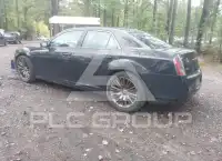 2013 Chrysler 300 фото
