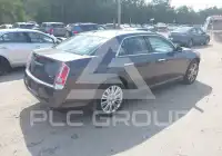 2013 Chrysler 300 фото