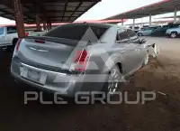 2013 Chrysler 300 фото