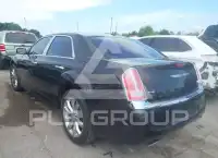 2013 Chrysler 300 photo