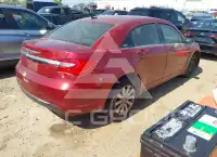 2013 Chrysler 200 photo