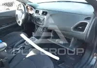 2013 Chrysler 200 photo