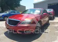 2013 Chrysler 200 photo