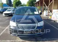 2013 Chrysler TOWN & COUNTRY фото