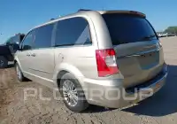 2013 Chrysler TOWN & COUNTRY фото