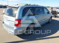 2013 Chrysler TOWN & COUNTRY фото