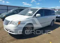 2013 Chrysler TOWN & COUNTRY фото