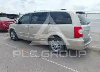 2013 Chrysler TOWN & COUNTRY photo