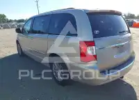 2013 Chrysler TOWN & COUNTRY photo