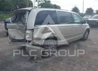 2013 Chrysler TOWN & COUNTRY фото