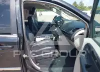 2013 Chrysler TOWN & COUNTRY фото