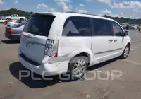 2013 Chrysler TOWN & COUNTRY фото