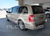 2013 Chrysler TOWN & COUNTRY photo