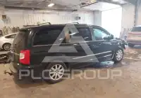 2013 Chrysler TOWN & COUNTRY фото