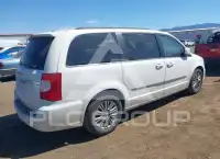 2013 Chrysler TOWN & COUNTRY фото