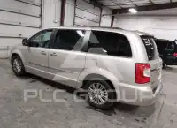2013 Chrysler TOWN & COUNTRY фото