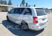 2013 Chrysler TOWN & COUNTRY photo