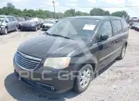 2013 Chrysler TOWN & COUNTRY фото