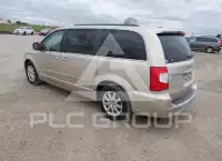 2013 Chrysler TOWN & COUNTRY photo