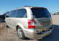 2013 Chrysler TOWN & COUNTRY фото