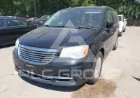 2013 Chrysler TOWN & COUNTRY фото