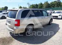 2013 Chrysler TOWN & COUNTRY фото
