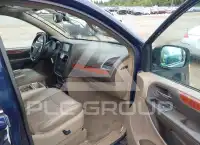 2013 Chrysler TOWN & COUNTRY фото