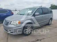 2013 Chrysler TOWN & COUNTRY photo