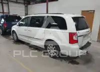 2013 Chrysler TOWN & COUNTRY photo
