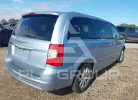 2013 Chrysler TOWN & COUNTRY photo