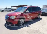2013 Chrysler TOWN & COUNTRY фото