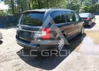 2013 Chrysler TOWN & COUNTRY photo