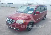 2013 Chrysler TOWN & COUNTRY фото