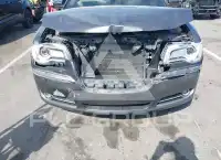 2013 Chrysler 300 photo