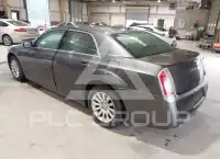 2013 Chrysler 300 фото