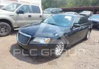 2013 Chrysler 300 фото