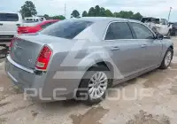 2013 Chrysler 300 photo