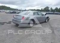 2013 Chrysler 300 photo