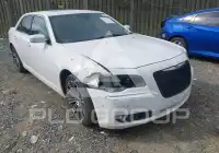 2013 Chrysler 300 photo