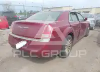 2013 Chrysler 300 фото