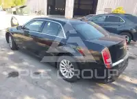 2013 Chrysler 300 photo