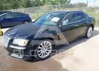 2013 Chrysler 300 фото