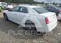 2013 Chrysler 300 photo