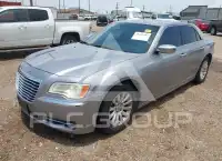 2013 Chrysler 300 фото