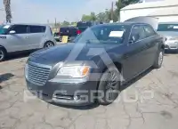 2013 Chrysler 300 photo